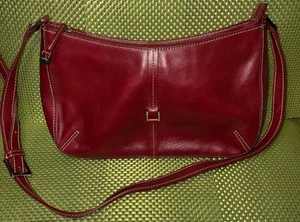 Borsa a tracolla regolabile vintage Etienne Aigner in pelle rossa - Foto 1 di 9