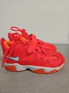 Nike Turf Raider PS Crimson White Orange 599814-600 Youth Boys 2.5 New - Picture 1 of 13
