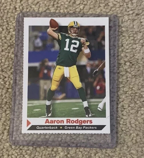 Aaron Rodgers Rare 2012 Green Bay Packers NFL Sports Illustrated for Kids SI NM+ - Image 1 of 2