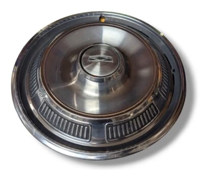 Ford Fairlane Falcon Torino 1969 a 1971 tapacubos de 14 pulgadas cubierta de rueda Foto 1 de 4