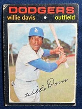 1971 TOPPS #585 WILLIE DAVIS (LOS ANGELES DODGERS) BASEBALL CARD GOOD / VG