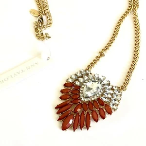 Ann Taylor Women's Red Cabochon Wing Crystal Plaque Pendant Necklace NWT 69.50 - Picture 1 of 11