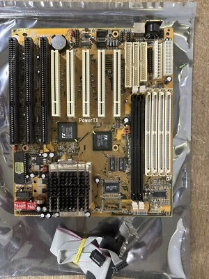 VINTAGE AMPTRON PM-9600 BABY AT MOTHERBOARD 133MHZ CPU ISA - Image 1 of 2