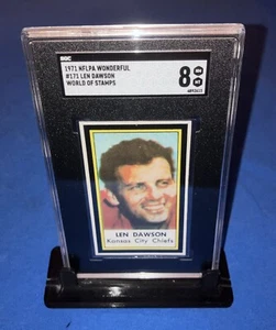 1971 Len Dawson SGC 8 Rare Low Pop Vs 1963 RC WWOS Vintage NFL Chiefs QB Card HC - Picture 1 of 2