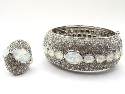 ANILLO Y PULSERA DE CÓCTEL "AKKAD" DE COLECCIÓN con ESTRÁS BLANCO Y ÓPALO - TALLA 6 Foto 1 de 4