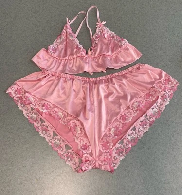 PrettyLittleThing Satin Pink Lace Trim Bralette & Shorts PJ Lounge Set—3XL - Image 1 of 4
