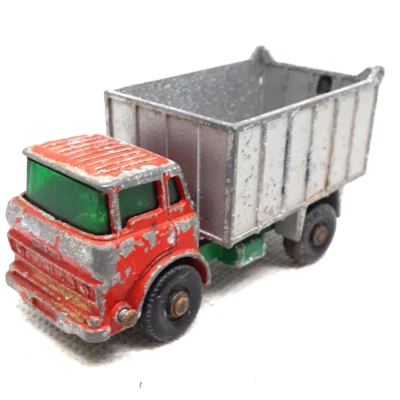 Lesney Matchbox G.M.C. Tipper Truck No.26 1968 Red Made in United Kingdom - Image 1 of 4
