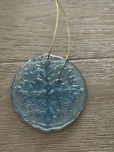 Acchiappasole vintage blu fatto a mano vetro pressato ornamento fiocco di neve - Foto 1 di 7
