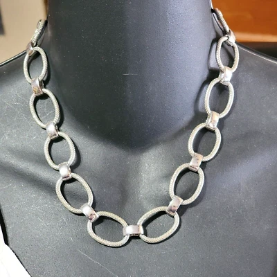 Collar Monet, Eslabones Texturizados Tono Plata 17" Largo Diseñador sn01-39 Foto 1 de 4