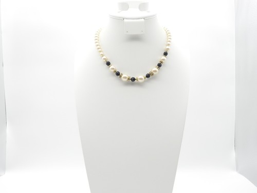 OFF WHITE Collana Fibbia Nascosta Bianca Finta Perla Chiara Strass Perline Nere Nascosta Vintage