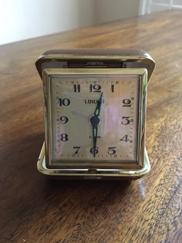 Vintage Linden Travel Alarm Clock  Working Condition Cover