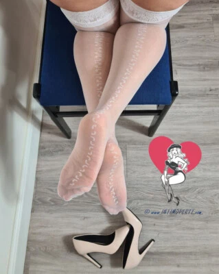 Calze Autoreggenti Velate BIANCHE con Riga Dietro Balza in Pizzo Siliconata 4/L - Immagine 1 di 4