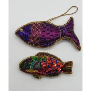 Two Handbeaded Fish Christmas Ornaments RB1 - Bild 1 von 5