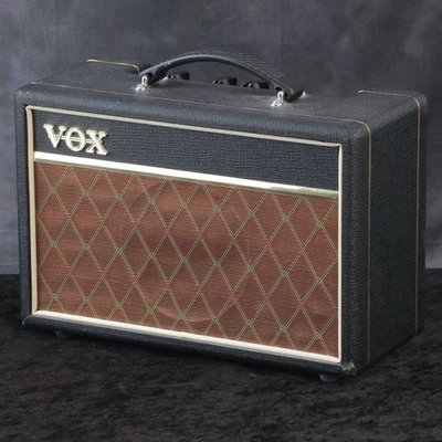 Vox Pathfinder 10 2 CHANNEL Guitar Combo Amp used from japan - Image 1 of 4