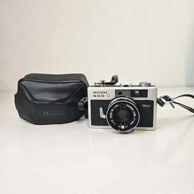RICOH 500 G Rangefinder Film Camera Rikenon Lens 40mm f/2.8 Vintage - Image 1 of 4