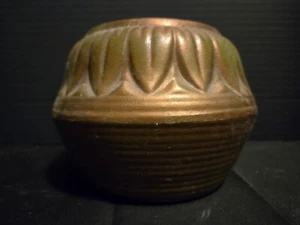 Vintage Floracal USA California Pottery Pot Green and Gold Ribbed With Leaves - Picture 1 of 7