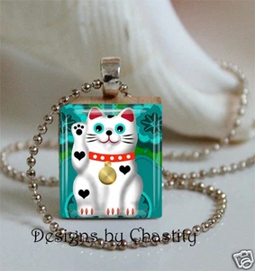Lucky Cat Necklace Maneki Neko Teal Scrabble Pendant - Chain Included Red Hearts - Picture 1 of 1