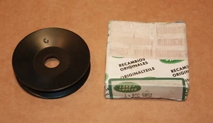 GENUINE LANDROVER PULLEY AUX. DRIVE RTC5852 - Picture 1 of 1