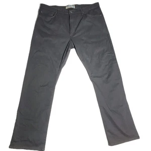 Pantalones flexibles Wrangler calce recto para hombre 40x30 ajuste flexible gris carbón elásticos  - Imagen 1 de 5