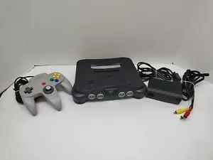 Pacchetto console di gioco di sistema Nintendo 64 N64 con controller e cavi testati dall'OEM - Foto 1 di 16
