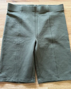Forever 21 Women's green Biker Shorts green Med - Picture 1 of 7