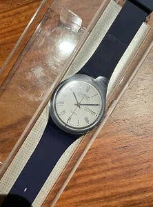 SWATCH SPECIAL GN701 CLASSIC NO NAME 1983 GENT RARE NUOVO MAI INDOSSATO - Foto 1 di 3
