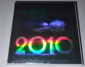 2010: The Year We Make Contact Space Movie Promo Button Pin Pinback 1984 SciFi - Picture 1 of 4