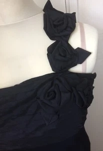 BLACK FLOATY LONG EVENING /PROM DRESS LOVELY SHOULDER FLOWER DETAIL 40" Chest - Picture 1 of 3