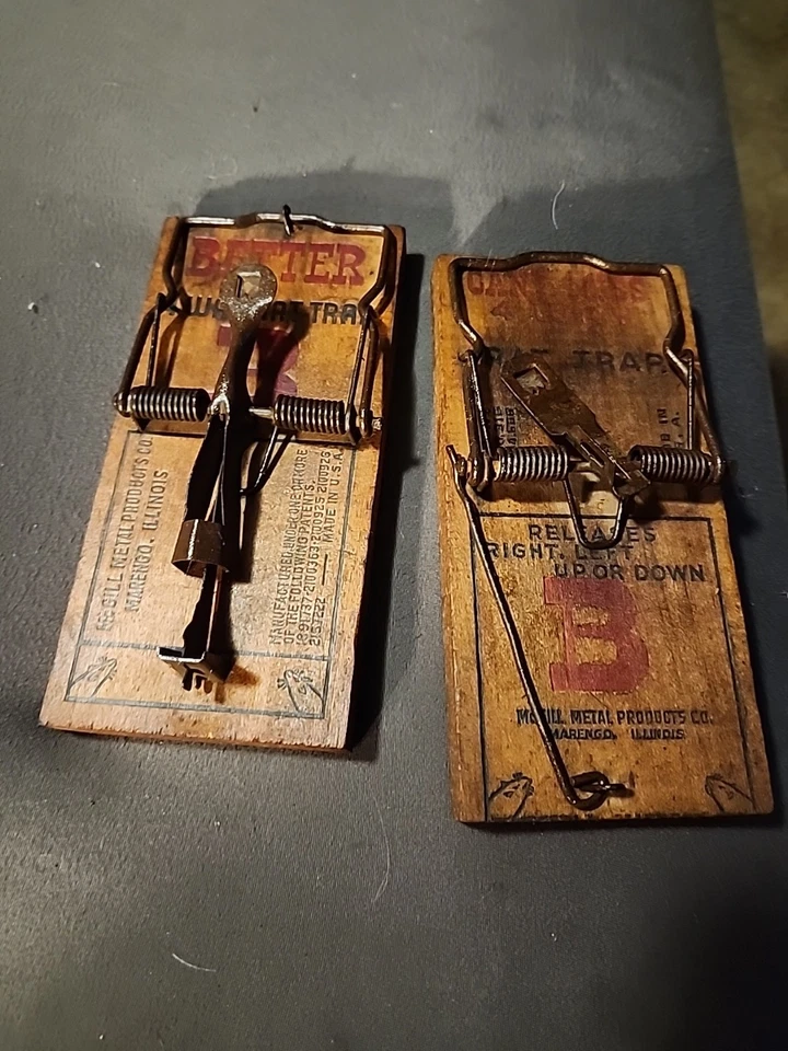  2 Vintage CAN’T MISS Four Way Rat Mouse Traps by McGill Wood Products - Image 1 of 4