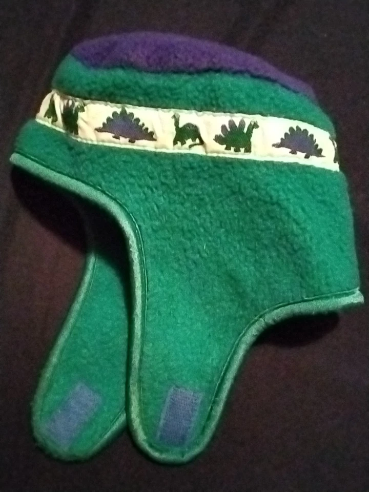 Sombrero tobogán dinosaurio pequeño con orejeras cálido invierno pequeño Foto 1 de 4