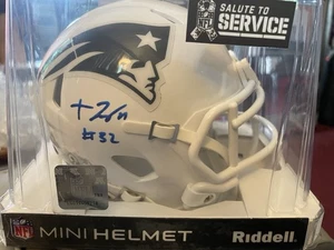 Treveyon  Henderson Autographed Signed STS Patriots Mini Helmet - Picture 1 of 3
