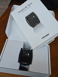 Profoto 901032 Universal Air Remote Complete Boxed For Profoto Flashes - Picture 1 of 15