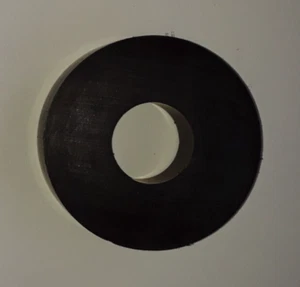 Magnet Ring Ferrite Ceramic 2.25" Diameter X 1/2" thick; 7/8 hole - Picture 1 of 1