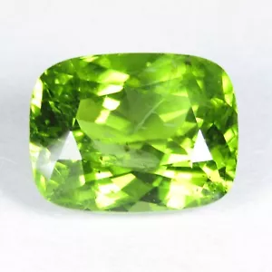 8.01Cts Genuine Natural Green Peridot 13.2x10x7.3mm Cushion Cut Loose Gemstone - Picture 1 of 5