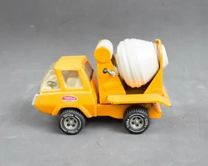 Vintage Tonka Cement Truck 2 axle Pressed Steel - Picture 1 of 5