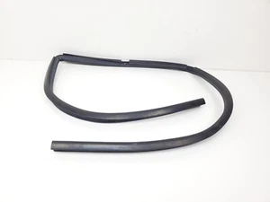 2017-2023 LAND ROVER DISCOVERY HOOD BONNET FORWARD WEATHERSTRIP SEAL OEM - Picture 1 of 7