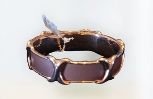 Bronze Polished 'X' Design Leather Inlay Round Bangle by Bronzo Italia - Picture 1 of 7