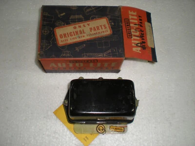 1940-1948 Nuevo de Lote Antiguo MoPar Regulador de Voltaje Auto-Lite Chrysler Dodge Plymouth DeSoto Foto 1 de 4