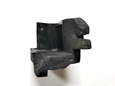 2011 - 2017 Nissan Leaf Fender espaçador de vedação frontal direito fabricante de equipamento original 63820-3na0a - Imagem 1 de 4