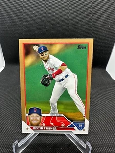 2023 Topps #403 Justin Turner Gold #/2023 - Picture 1 of 2