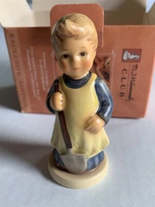 M.I. Hummel Club Garden Treasures 1222 Membership Year 1998/1999 - Picture 1 of 9