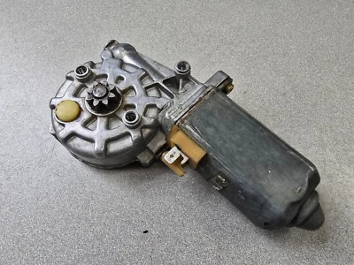NICE USED ORIGINAL PORSCHE 911 930 DRIVERS DOOR POWER WINDOW MOTOR TESTED L7 - Image 1 of 4