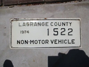Indiana 1974 Non-Motor Vehicle Amish Buggy Nummernschild # 1522 - Bild 1 von 1
