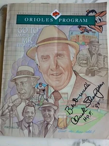 1993 BALTIMORE ORIOLES PROGRAMM vs A's CHUCK THOMPSON AUTOGRAMM Beste Wünsche HOF  - Bild 1 von 7