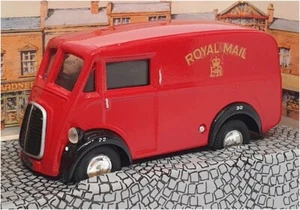 Corgi 1/43 Scale 99801 - Morris J Van (Royal Mail) Red - REWORKED - Picture 1 of 5