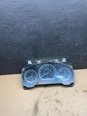 2004 2005 年丰田 Sienna 速度计集群量规 Q9350 DG — 第 1/4 张图片