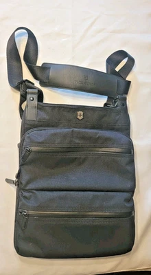 Victorinox Messenger Achitecture  Bag Swiss Army Crossbody Shoulder Strap Black - Image 1 of 4