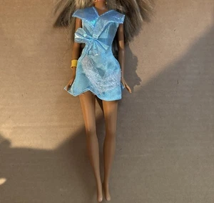 Mattel 1996 Vintage Vestido Azul Temporada Barbie b10 - Imagen 1 de 2