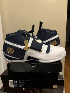 Talla 13 - Nike LeBron Soldier 1 25 Recto (Caja Ligeramente Dañada) - Imagen 1 de 5