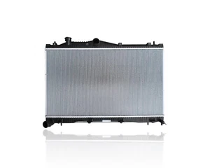 Radiador 13948 para 22-24 WRX 4Cy/2.4T - Tanque de plástico, núcleo de aluminio, 45111VC000 - Imagen 1 de 3